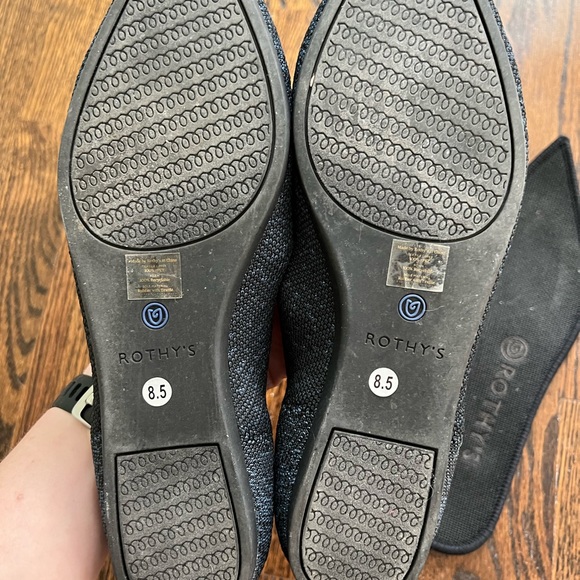 EUC size 8.5 Rothy’s Night Metallic points - Picture 2 of 2